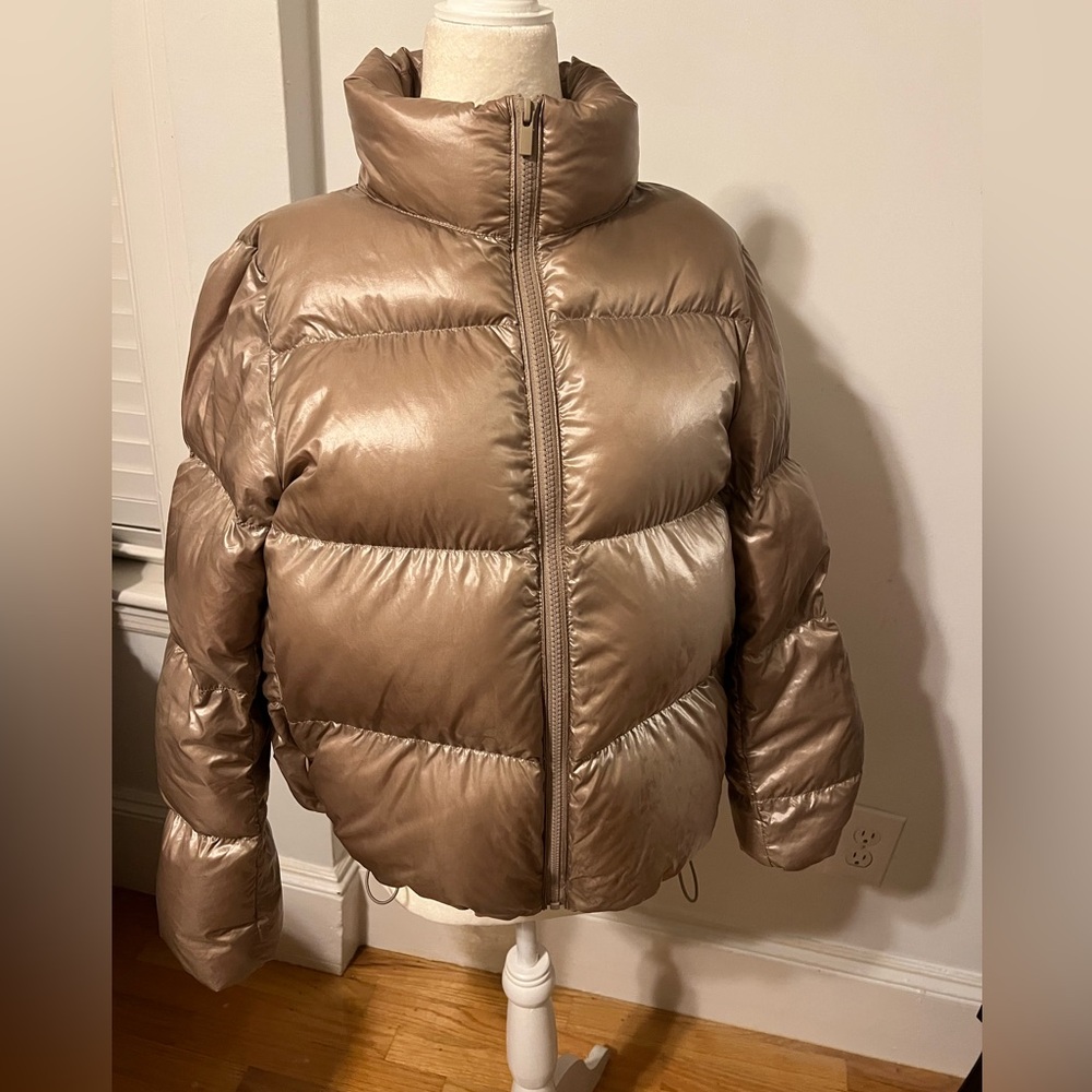Uniqlo Women's Shiny Tan Puffer Jacket